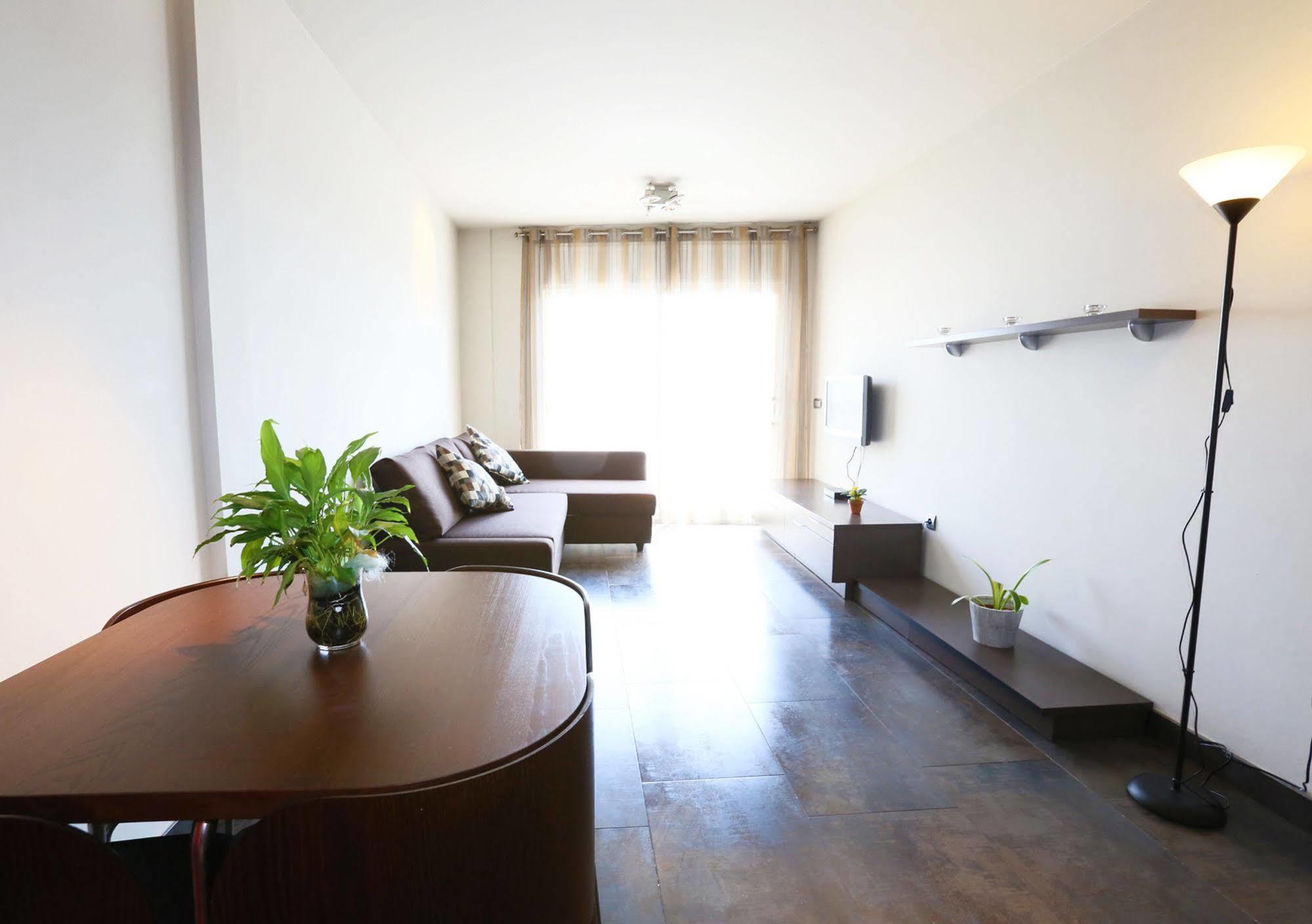 Apartamentos La Torre Камбрильс Экстерьер фото