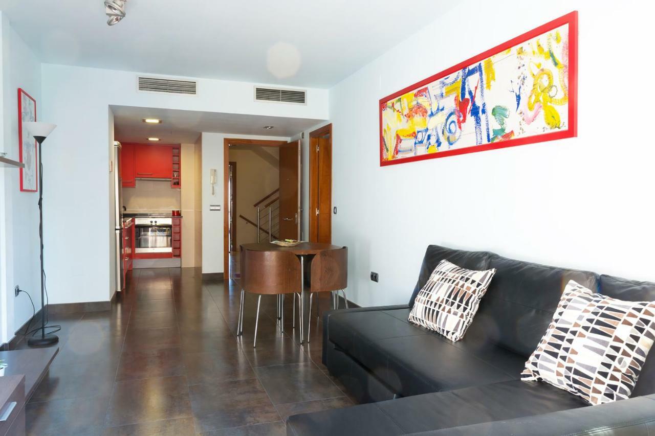 Apartamentos La Torre Камбрильс Экстерьер фото