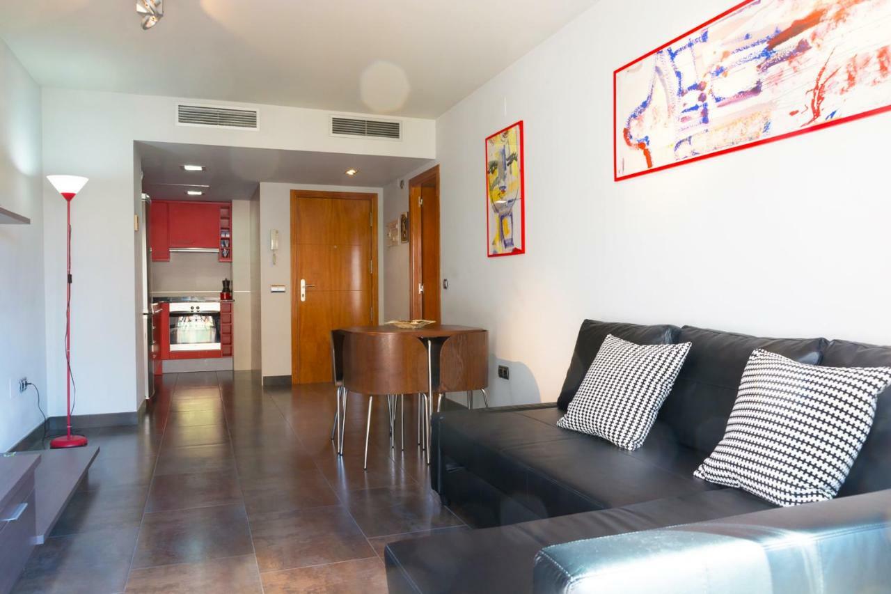 Apartamentos La Torre Камбрильс Экстерьер фото